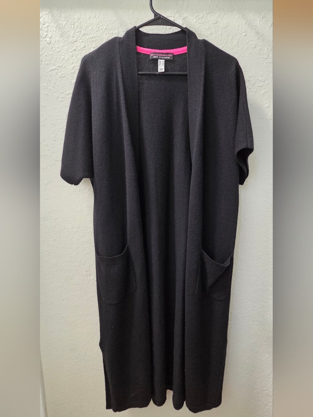 Black Open-Front Women’s Short-Sleeve Cashmere Cardigan